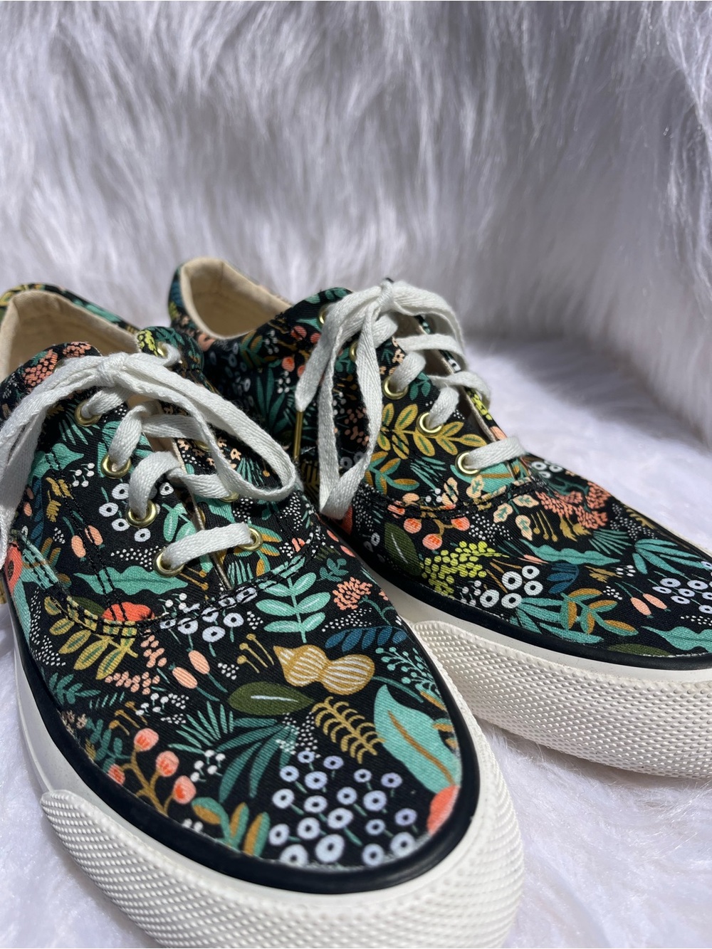 Rifle Paper Co. Keds Black Floral Canvas Sneakers 6.5 Boho Grandmacore Fairycore - Picture 7 of 9
